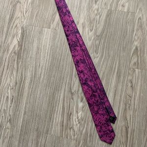 Express Slim Tie